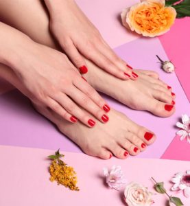Nails coloring